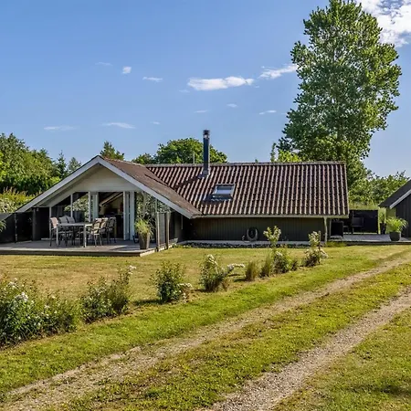 Casa de Férias Anneke - 500m From The Sea By Interhome Skovbyballe